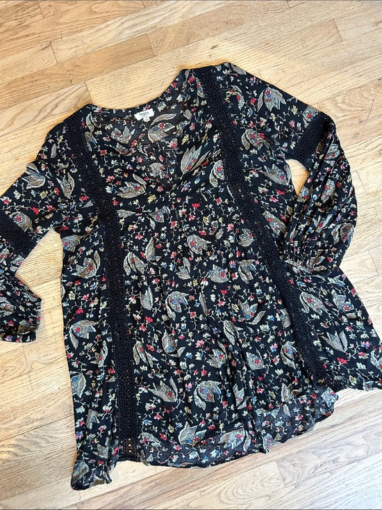 Umgee Tops - Umgee Black Paisley Floral Boho Tunic